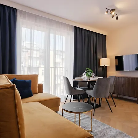 Metropolis Old Town Apartments-2